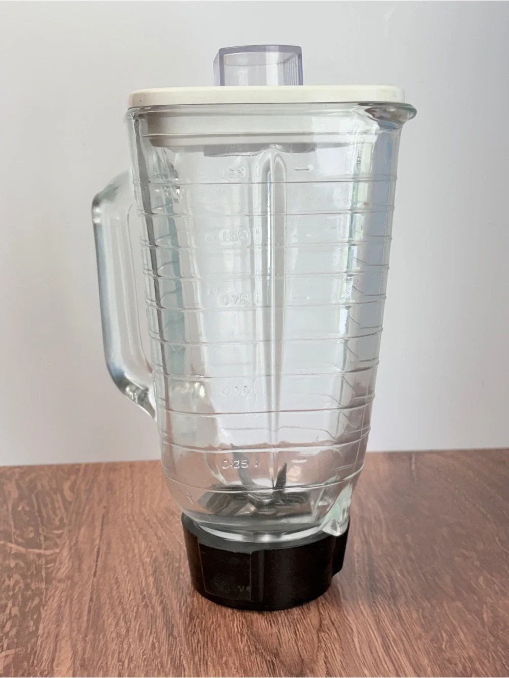 Glass Blender Pitcher with White Lid and Black Base